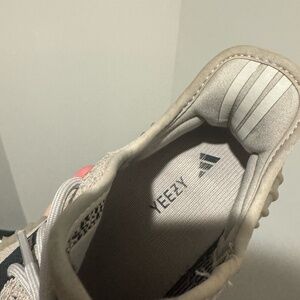 Adidas Yeezy Granite 350 V2